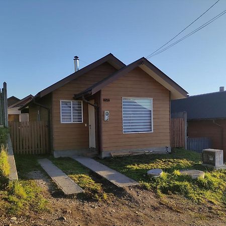Apartamento Casa Equipada para 4 personas con Estacionamiento Coyhaique Exterior foto